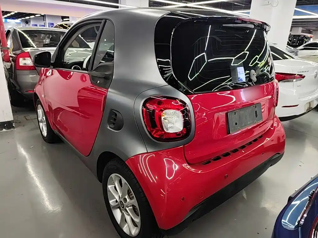 smart fortwo 2017 — фото 5