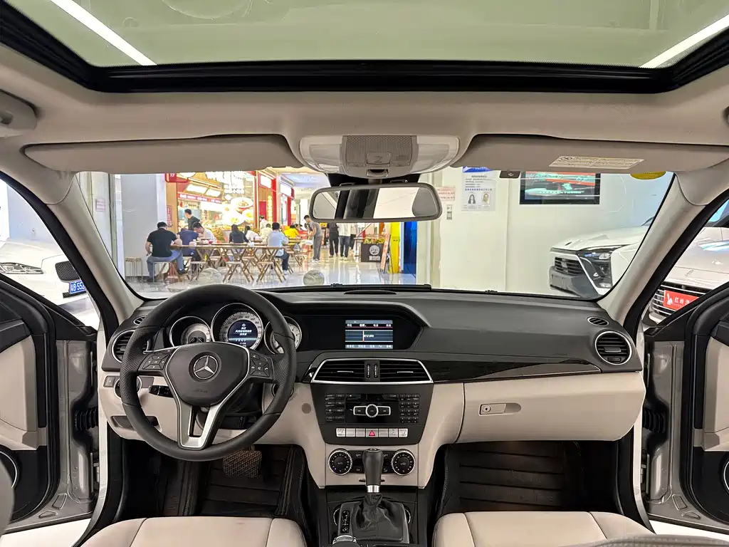 Mercedes-Benz C-Class 2013 — фото 19