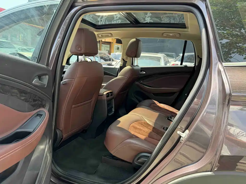 Buick Envision Plus 2015 — фото 10