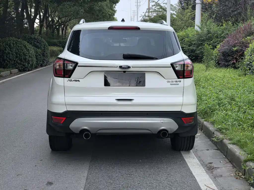 Ford Kuga 2017 — фото 6