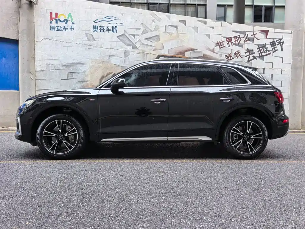 Audi Q5L 2025 — фото 3
