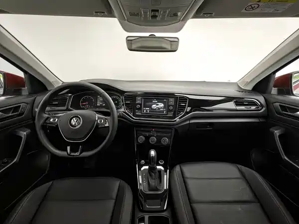 Volkswagen T-Roc 2019