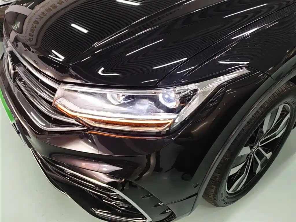 Volkswagen Tiguan L 2024 — фото 24