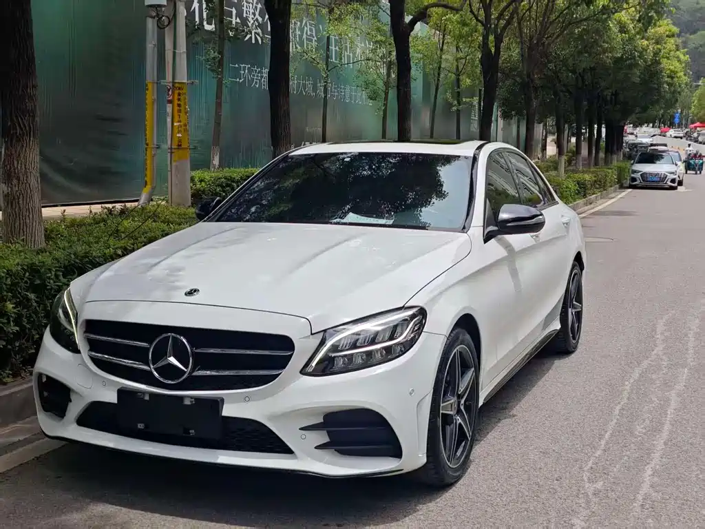 Mercedes-Benz C-Class 2020
