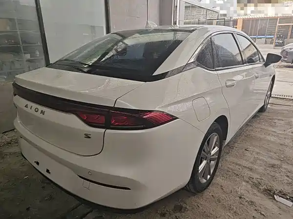 Aion S 2022