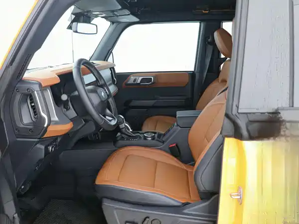 Ford Bronco 2024