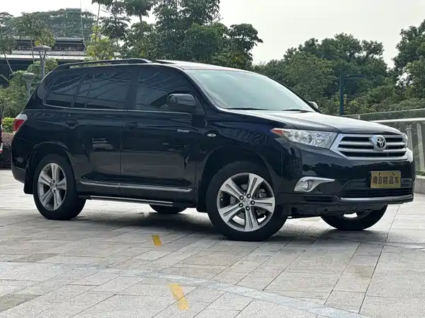 Toyota Highlander 2014