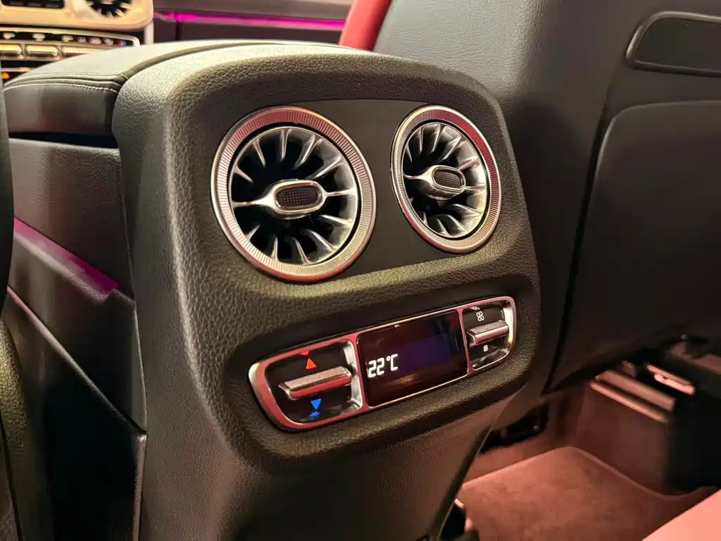 Mercedes-Benz G-Class 2025 — фото 16