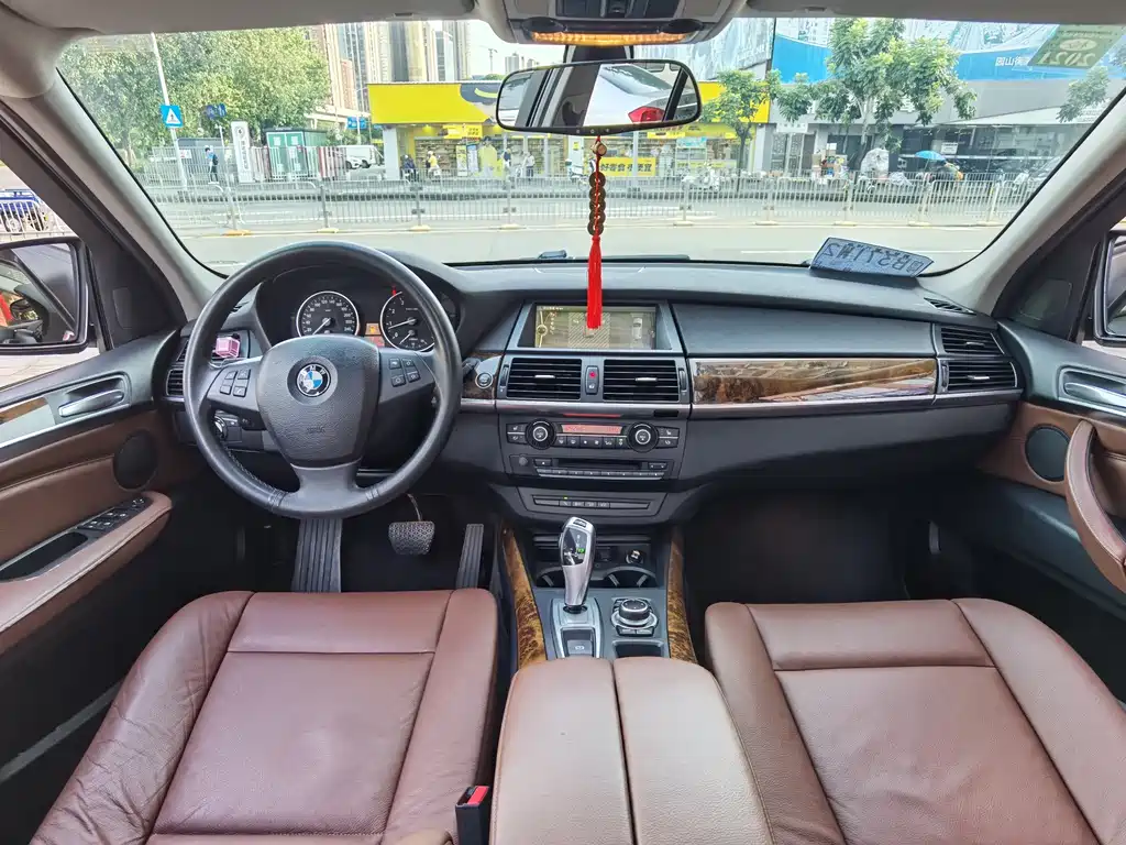 BMW X5 2013 — фото 12