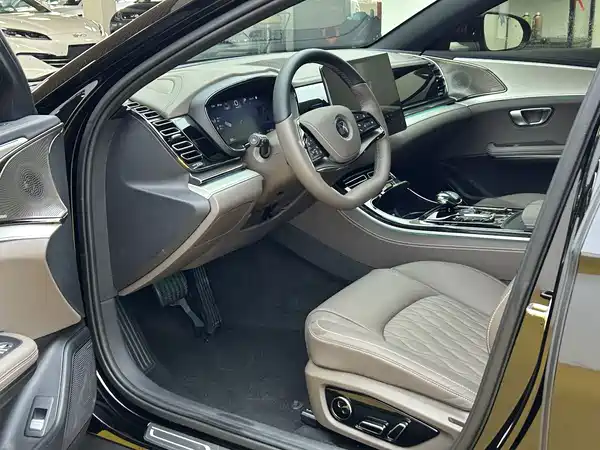 BYD Han 2025