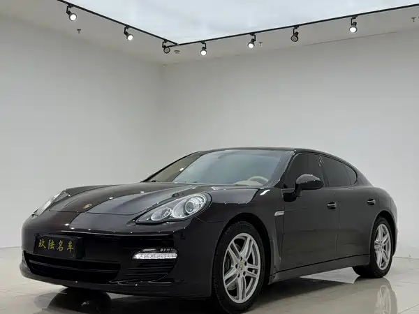 Porsche Panamera 2013