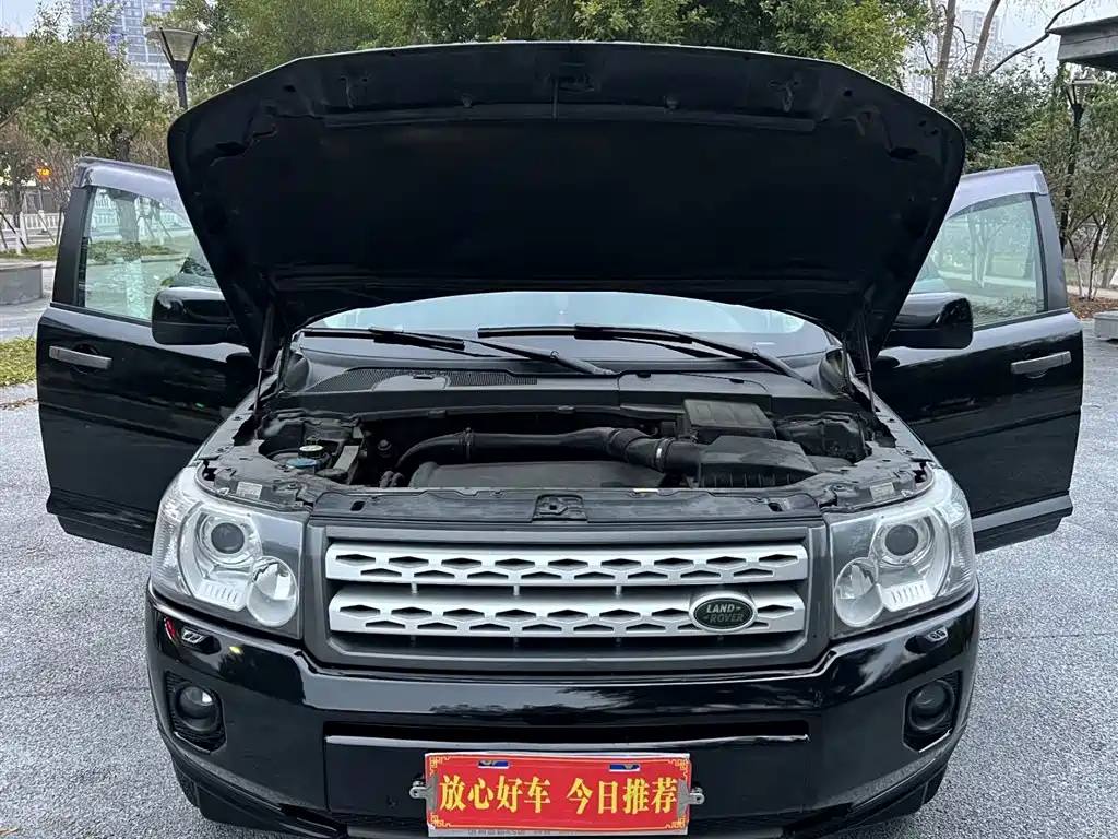 Land Rover Freelander 2 2011 — фото 23
