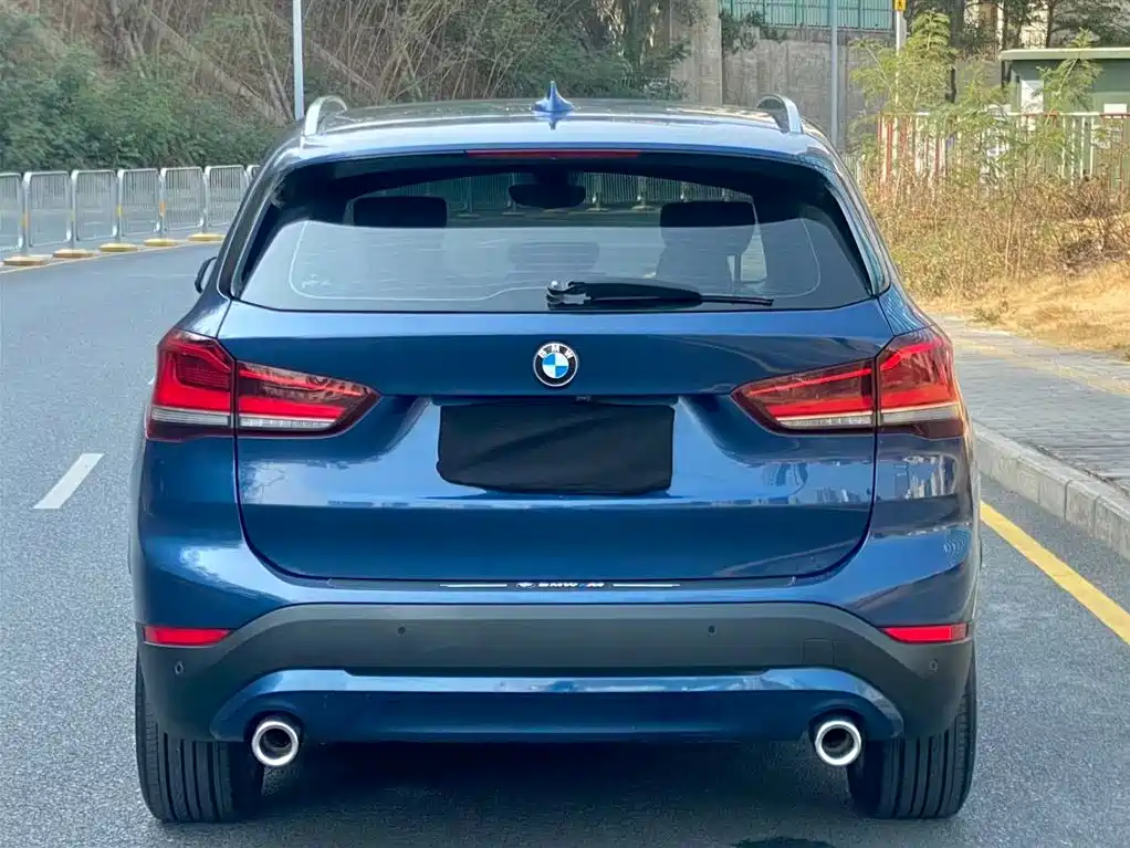 BMW X1 2022 — фото 17