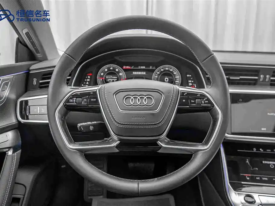 Audi A7L 2025 — фото 17