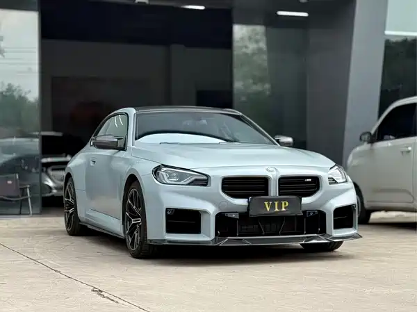 BMW M2 2025