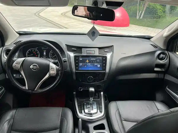 Nissan Terra 2020