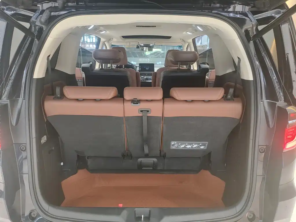 Honda Odyssey 2024 — фото 15
