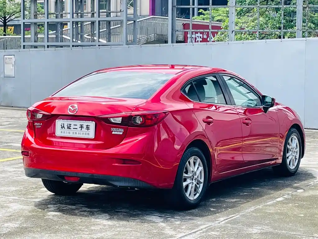 Mazda 3 Axela 2014 — фото 10