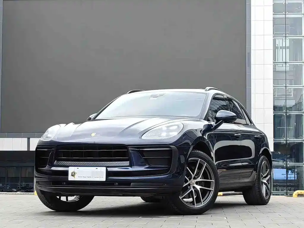 Porsche Macan 2023 — фото 1