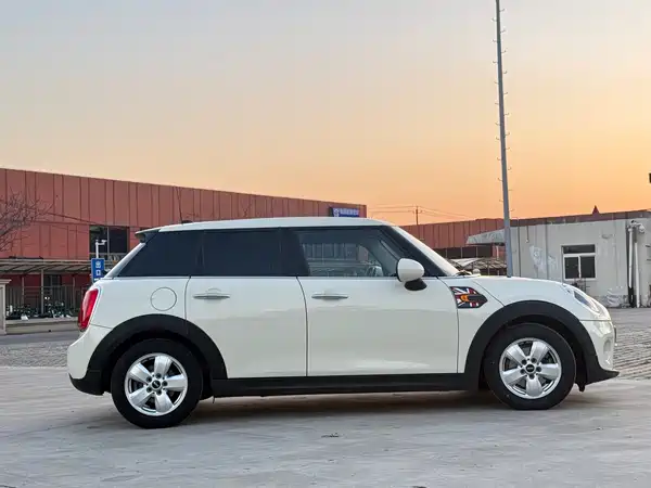 MINI MINI 2016