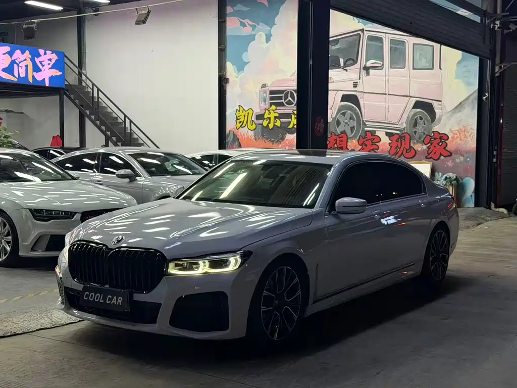 BMW 7 Series 2016 — фото 1