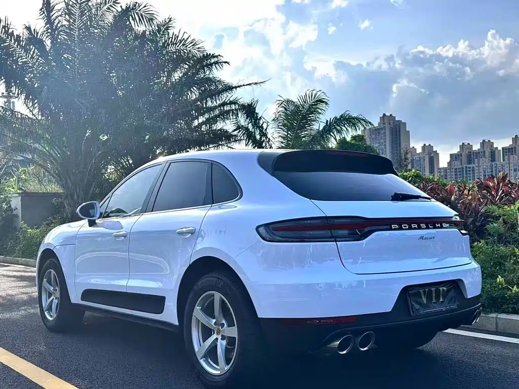 Porsche Macan 2020 — фото 13