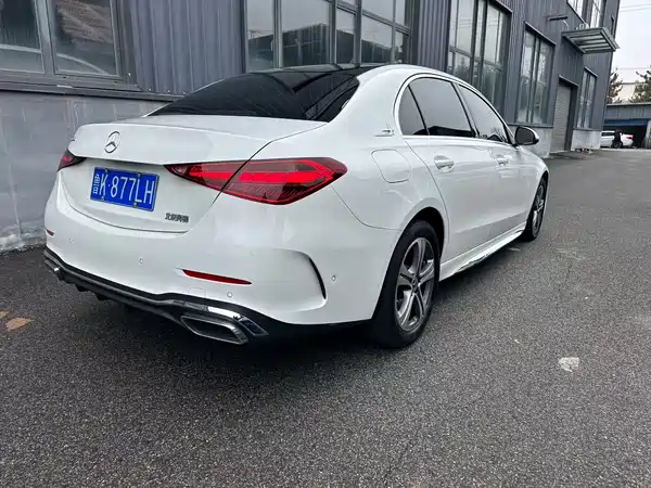 Mercedes-Benz C-Class 2023