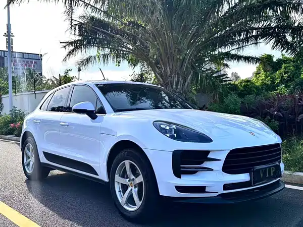 Porsche Macan 2020