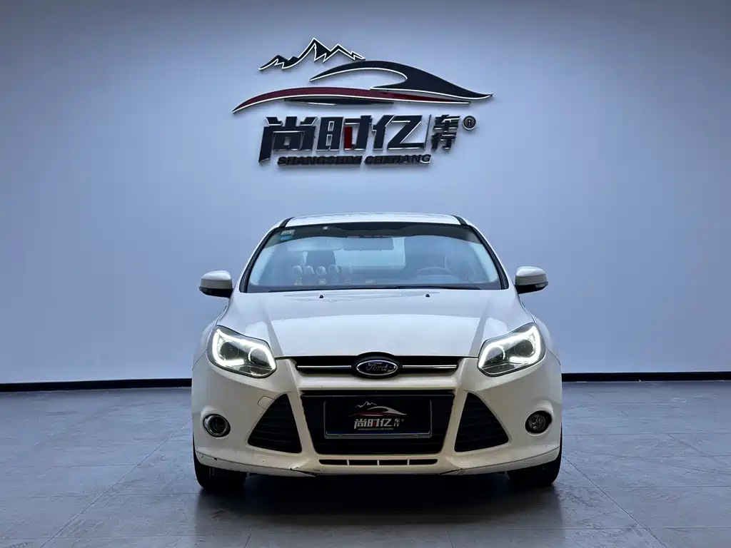 Ford Focus 2015 — фото 2