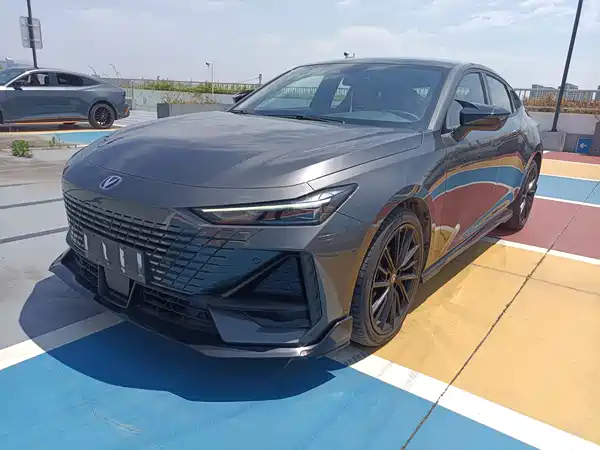 Changan UNI-V 2023
