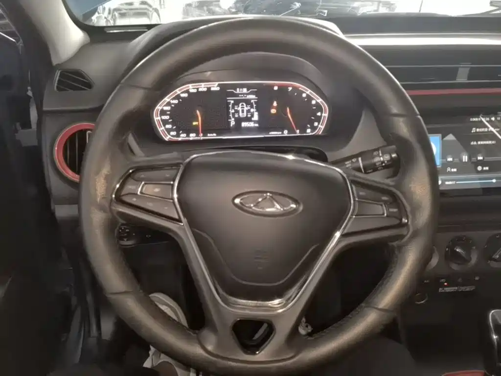 Chery Tiggo 3x 2017 — фото 11