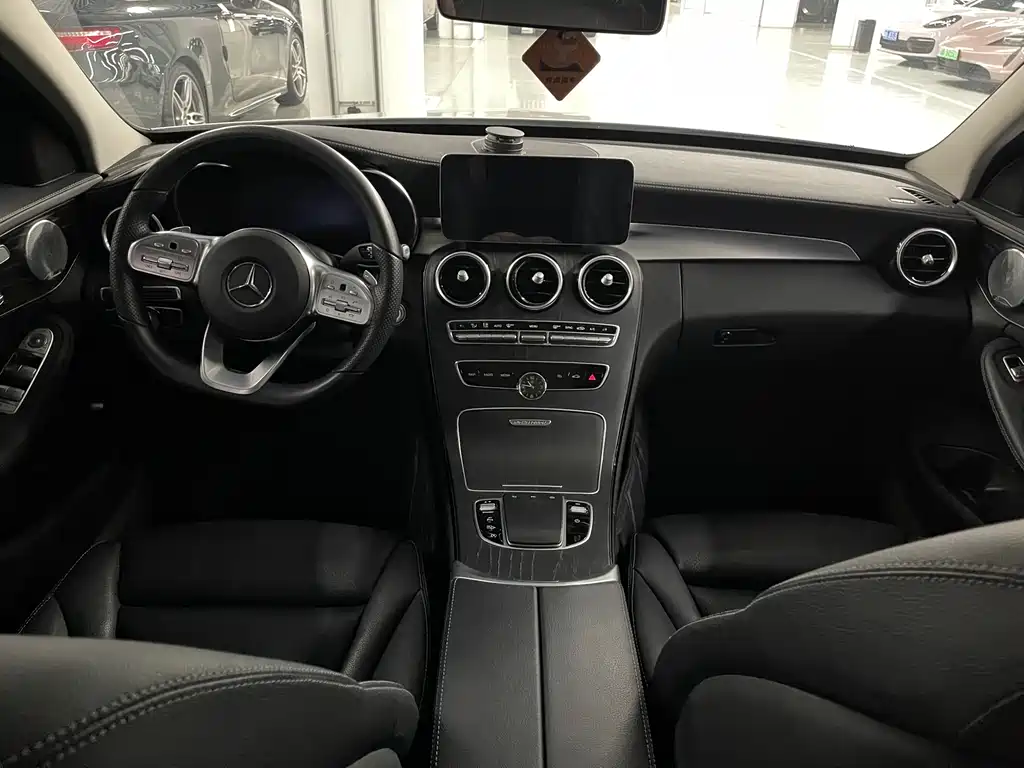 Mercedes-Benz C-Class 2021 — фото 12