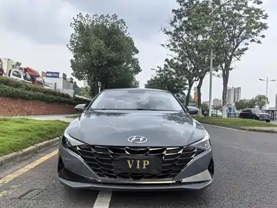 Hyundai Elantra 2021