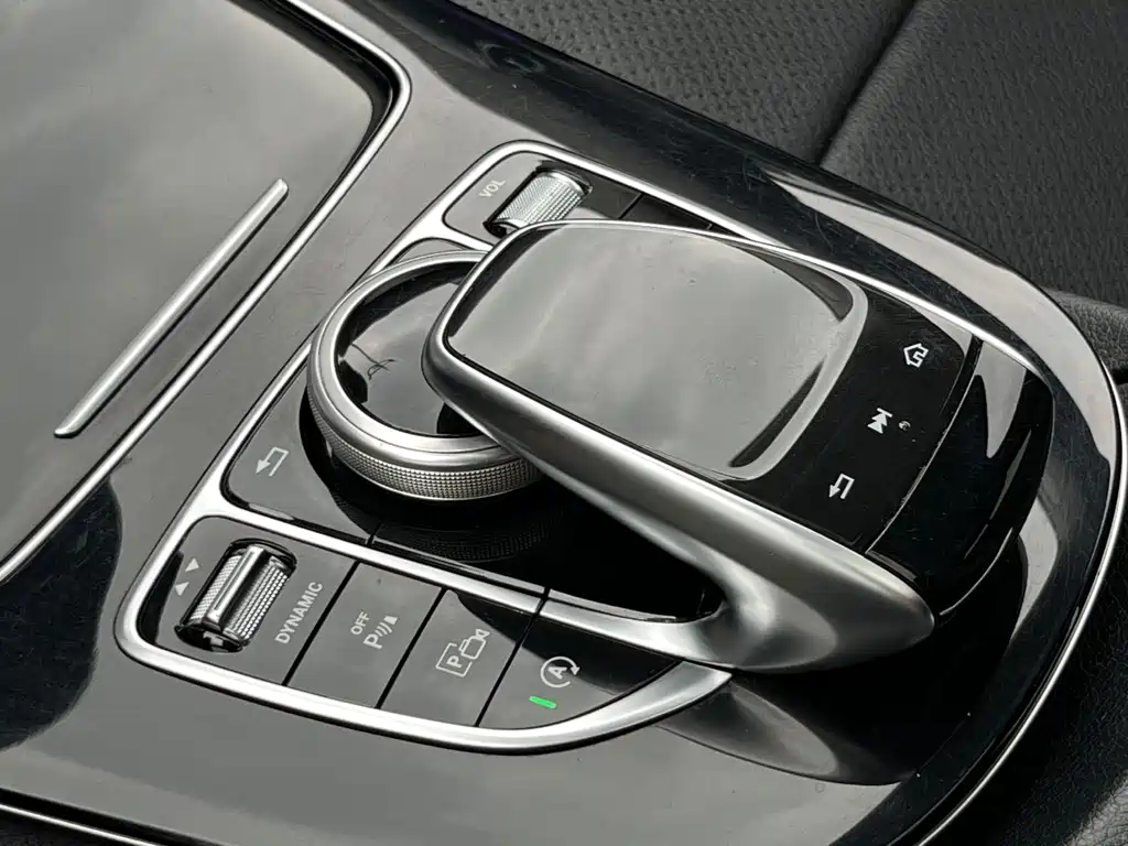 Mercedes-Benz E-Class 2016 — фото 17