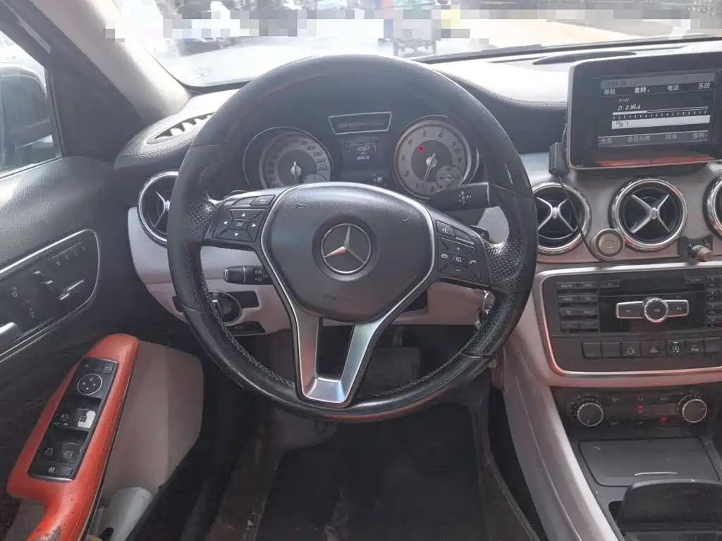 Mercedes-Benz GLA 2016 — фото 7