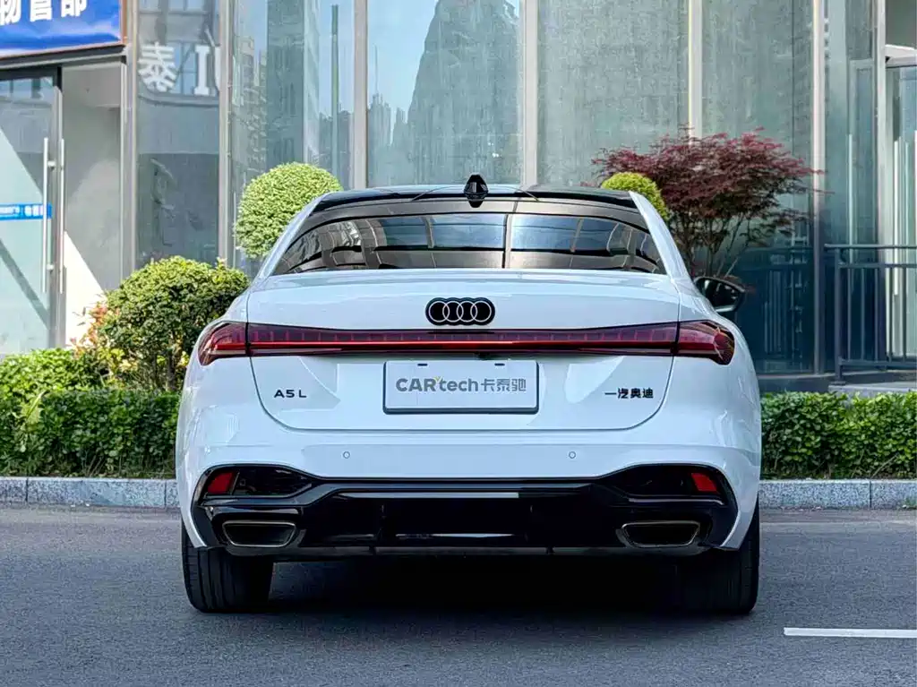 Audi A5L 2025 — фото 5