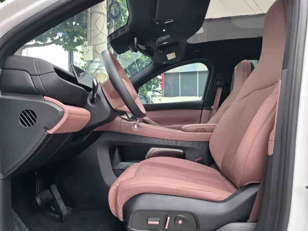 NIO EC6 2025