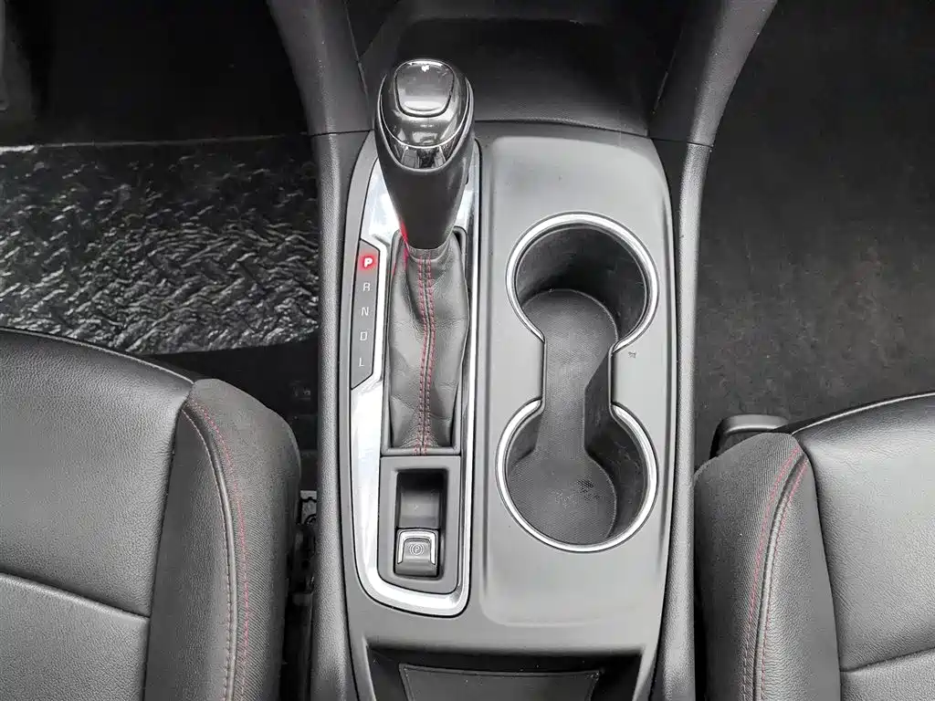 Chevrolet Equinox 2019 — фото 13