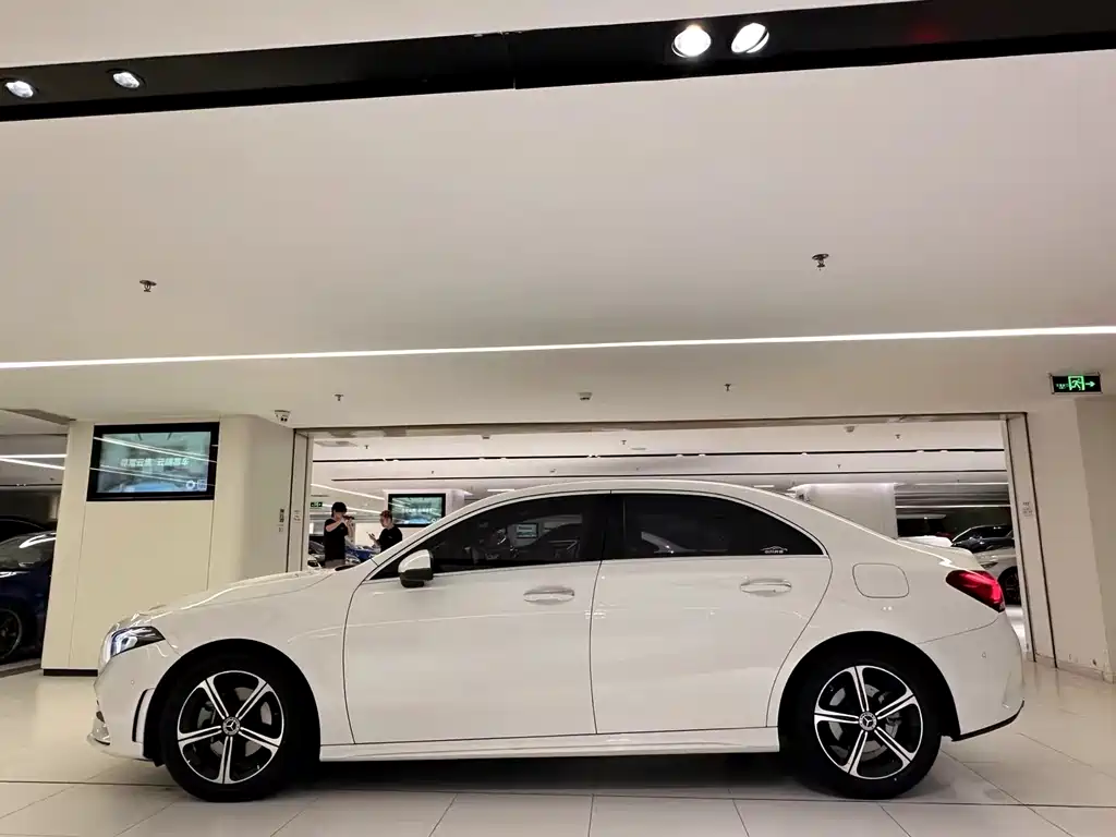 Mercedes-Benz A-Class 2023