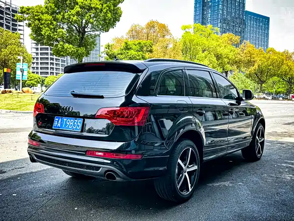 Audi Q7 2014