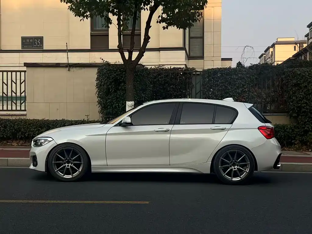 BMW 1 Series 2015 — фото 4