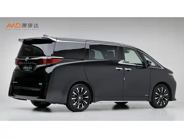 Toyota Alphard 2024