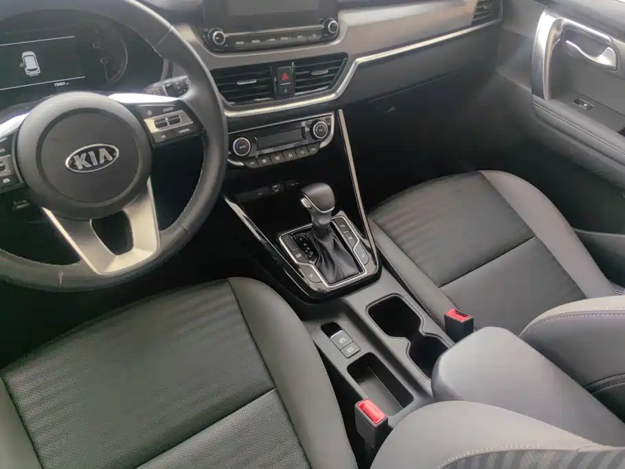 Kia Sportage 2020 — фото 13