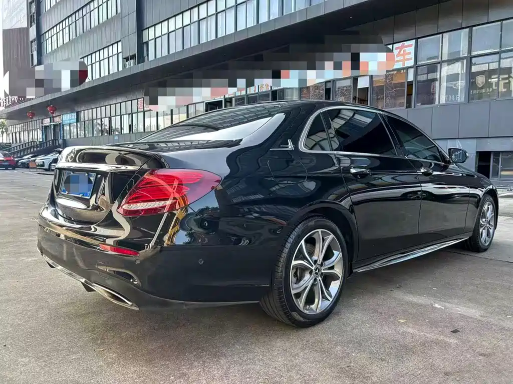 Mercedes-Benz E-Class 2020 — фото 8