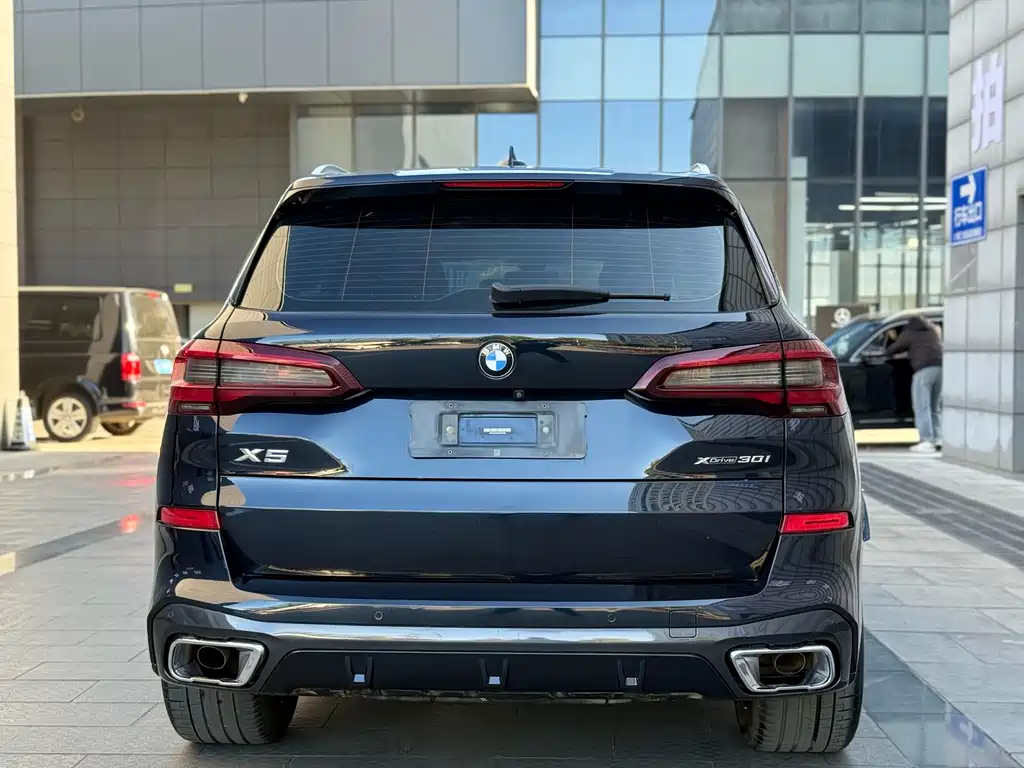 BMW X5 2021 — фото 19