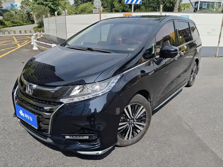 Honda Odyssey 2021 — фото 1