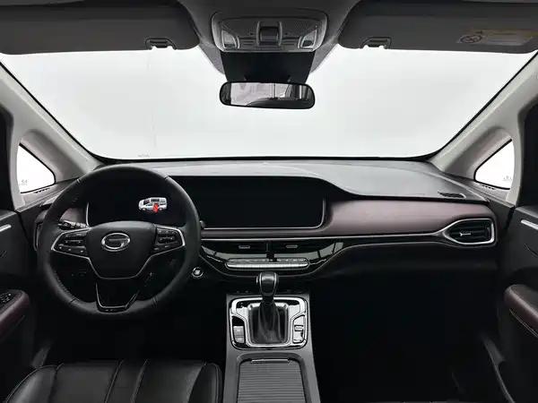 GAC Trumpchi M6 2022
