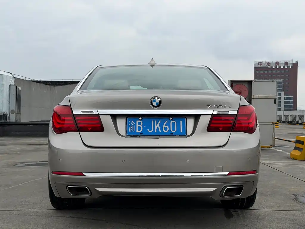 BMW 7 Series 2015 — фото 5