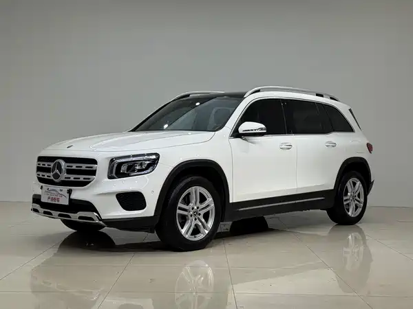 Mercedes-Benz GLB 2023