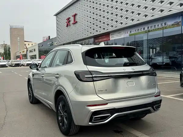 Hongqi HS5 2023